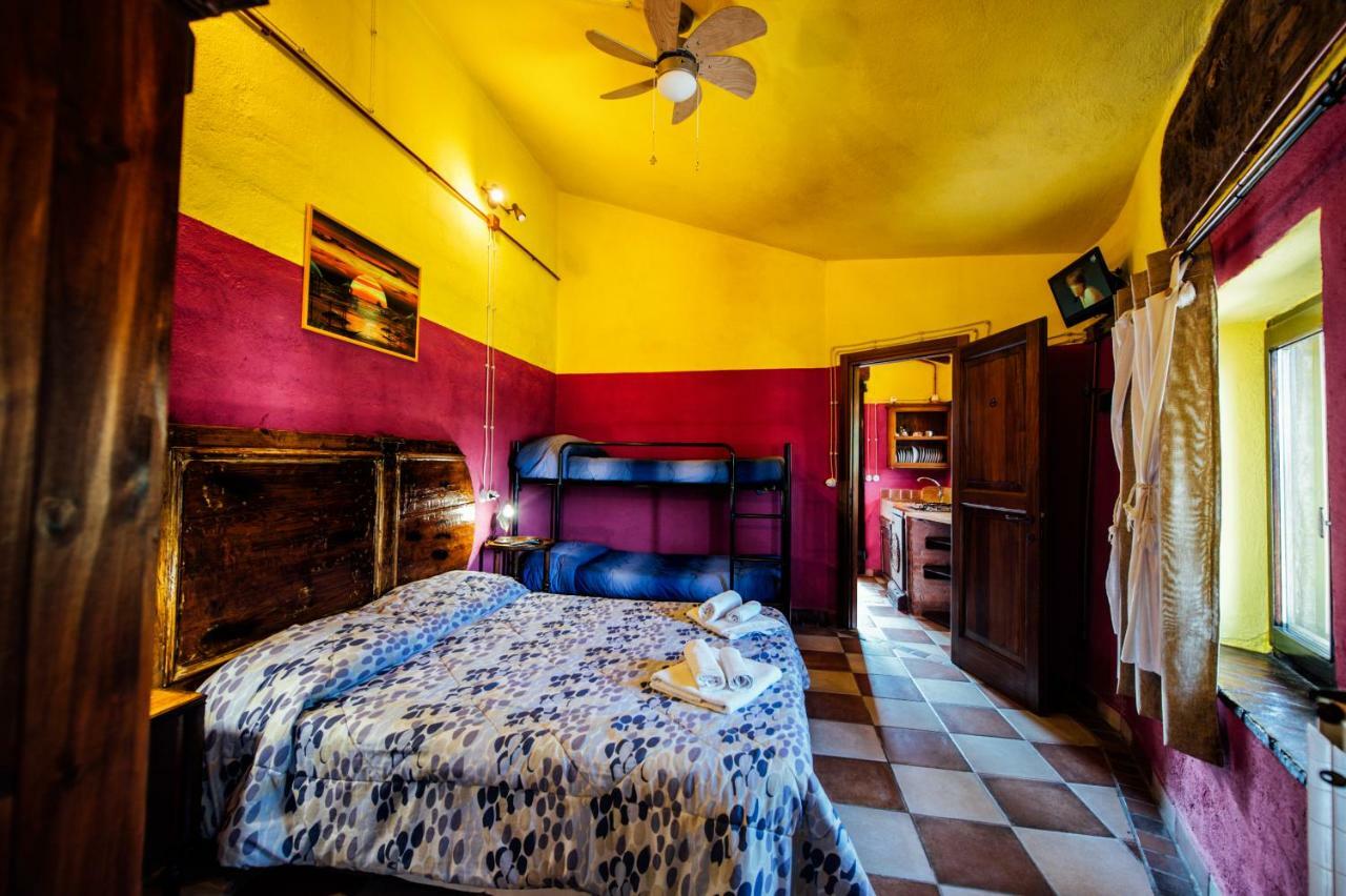 Agriturismo Il Noce カスティリオーネ・ドルチャ エクステリア 写真