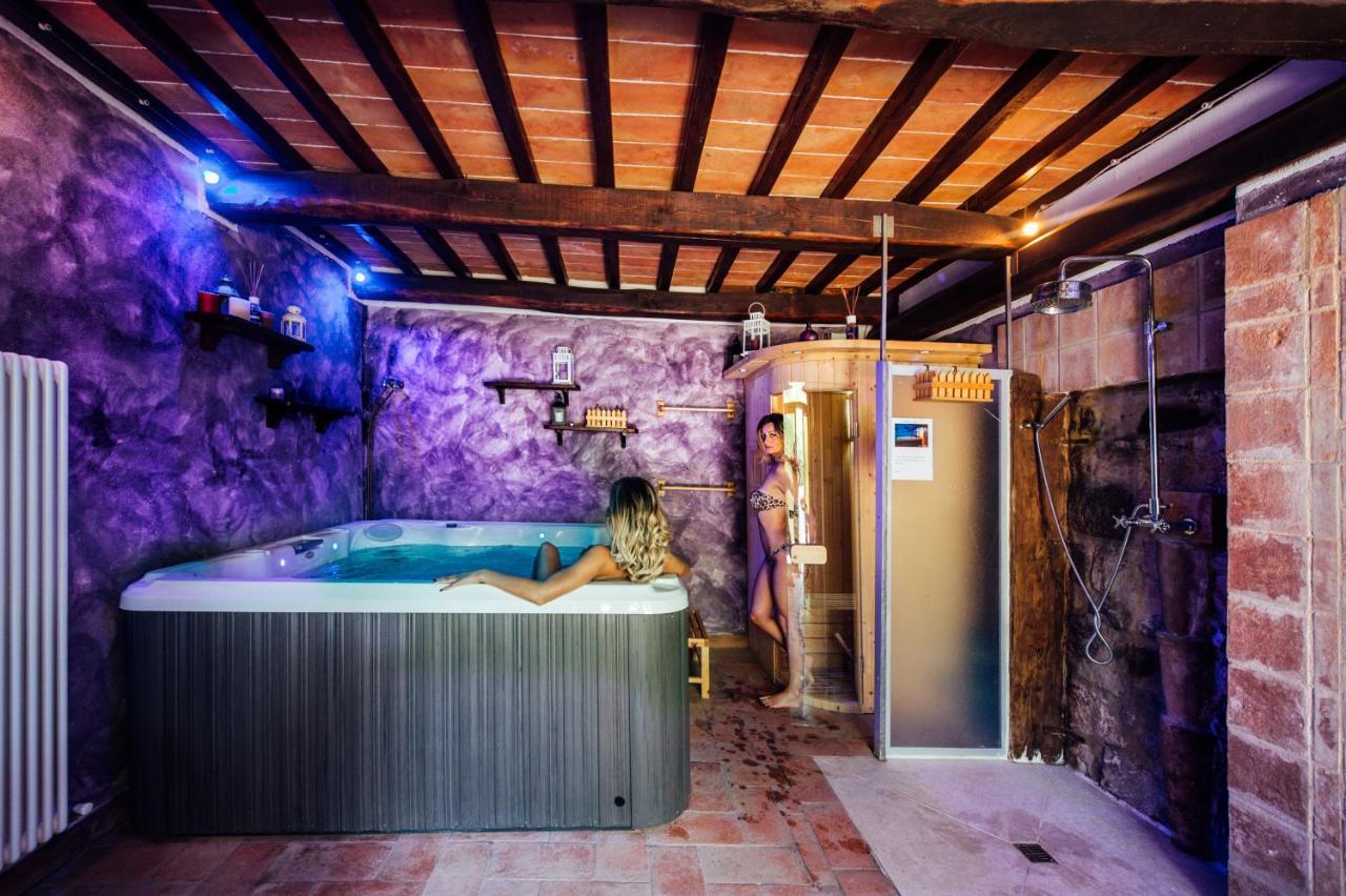 Agriturismo Il Noce カスティリオーネ・ドルチャ エクステリア 写真